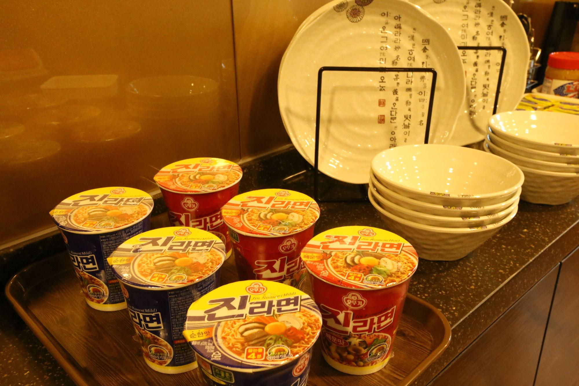 Tripstay Myeongdong Seoul Ngoại thất bức ảnh